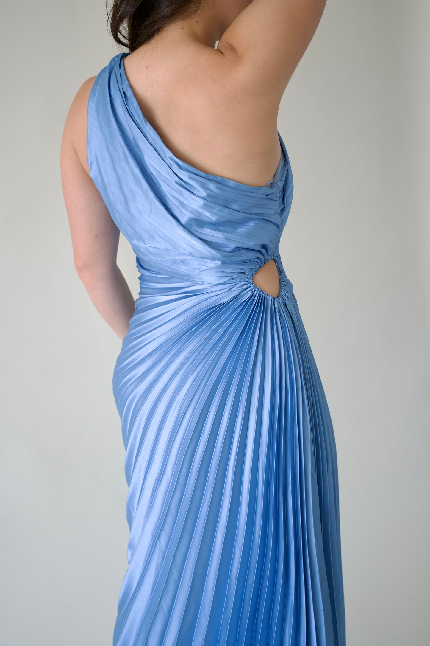 Vestido Midi Asimétrico
