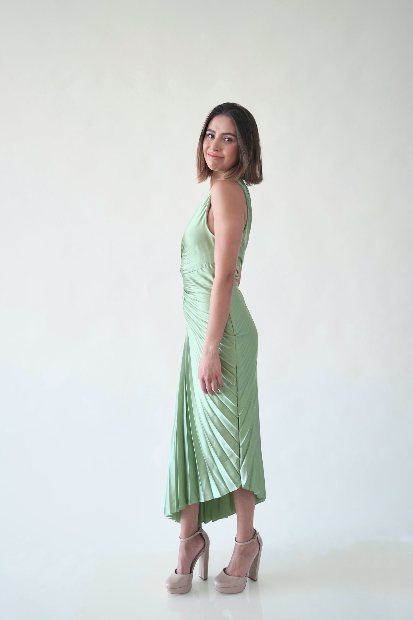 Vestido Midi Asimétrico