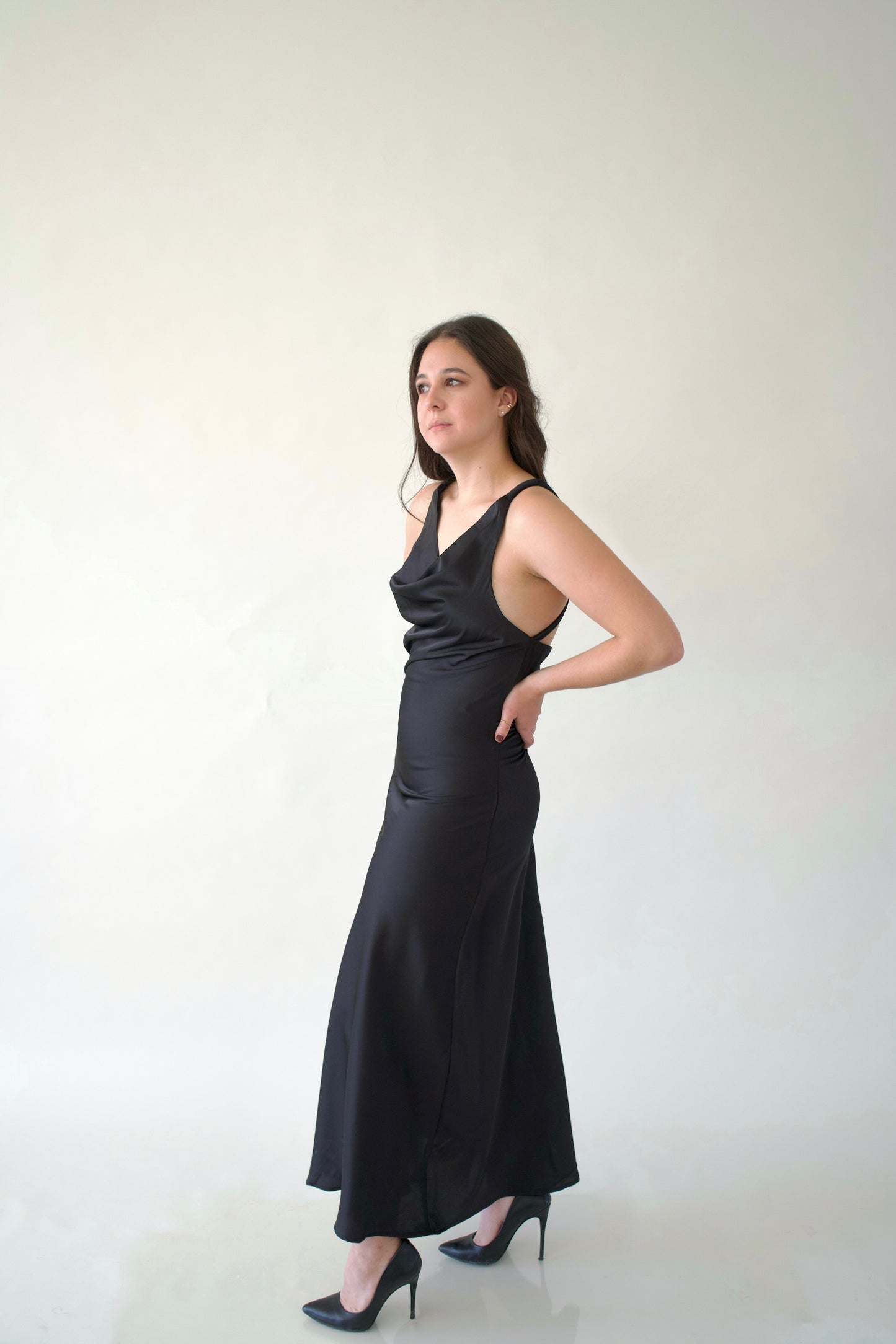 Vestido Midi Negro