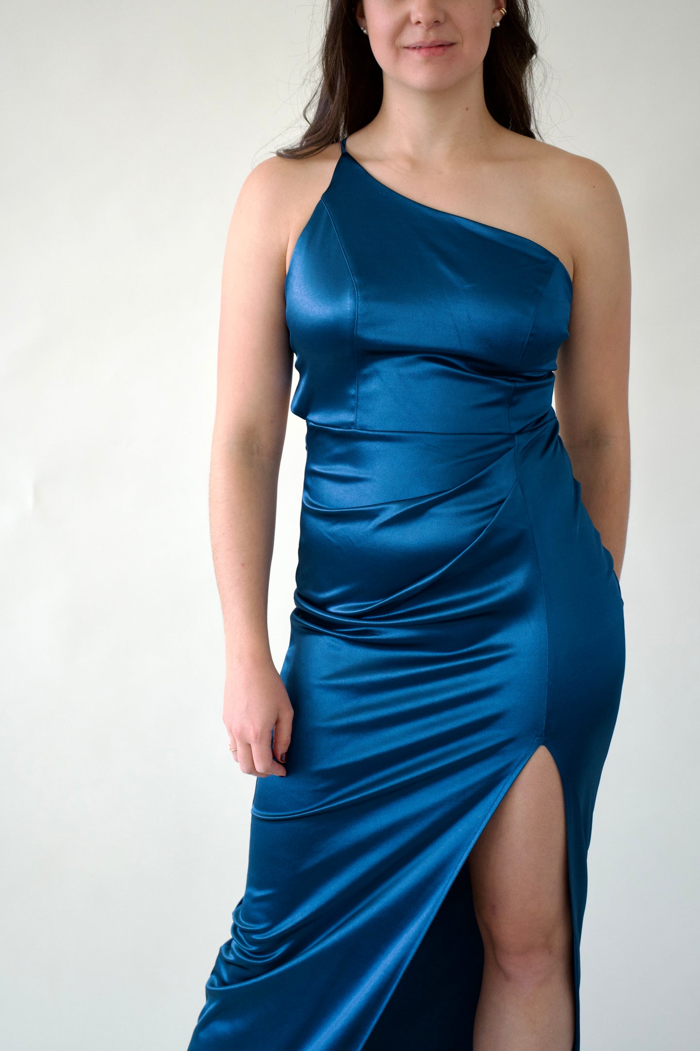 Vestido largo asimétrico Azul Rey