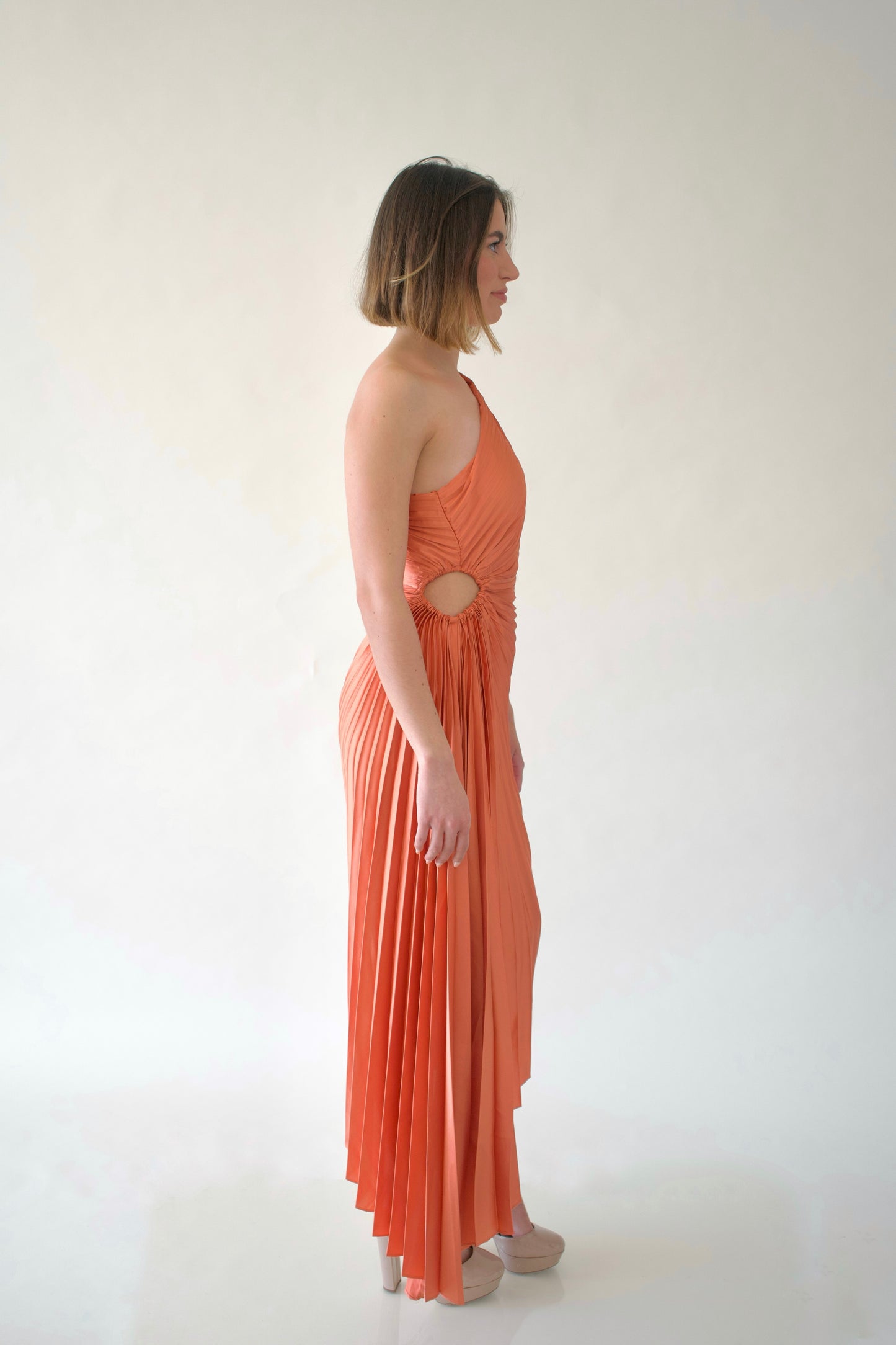 Vestido Midi Asimétrico